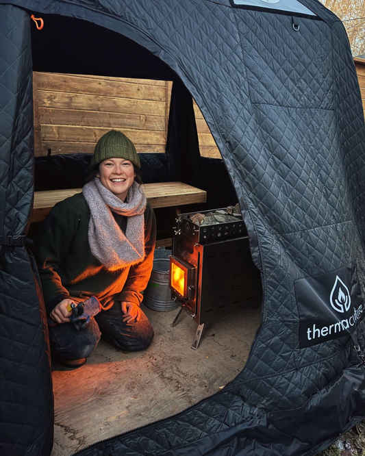 The Raised Floor Trick That Makes Winter Sauna Sessions Warmer, Faster, and More Comfortable