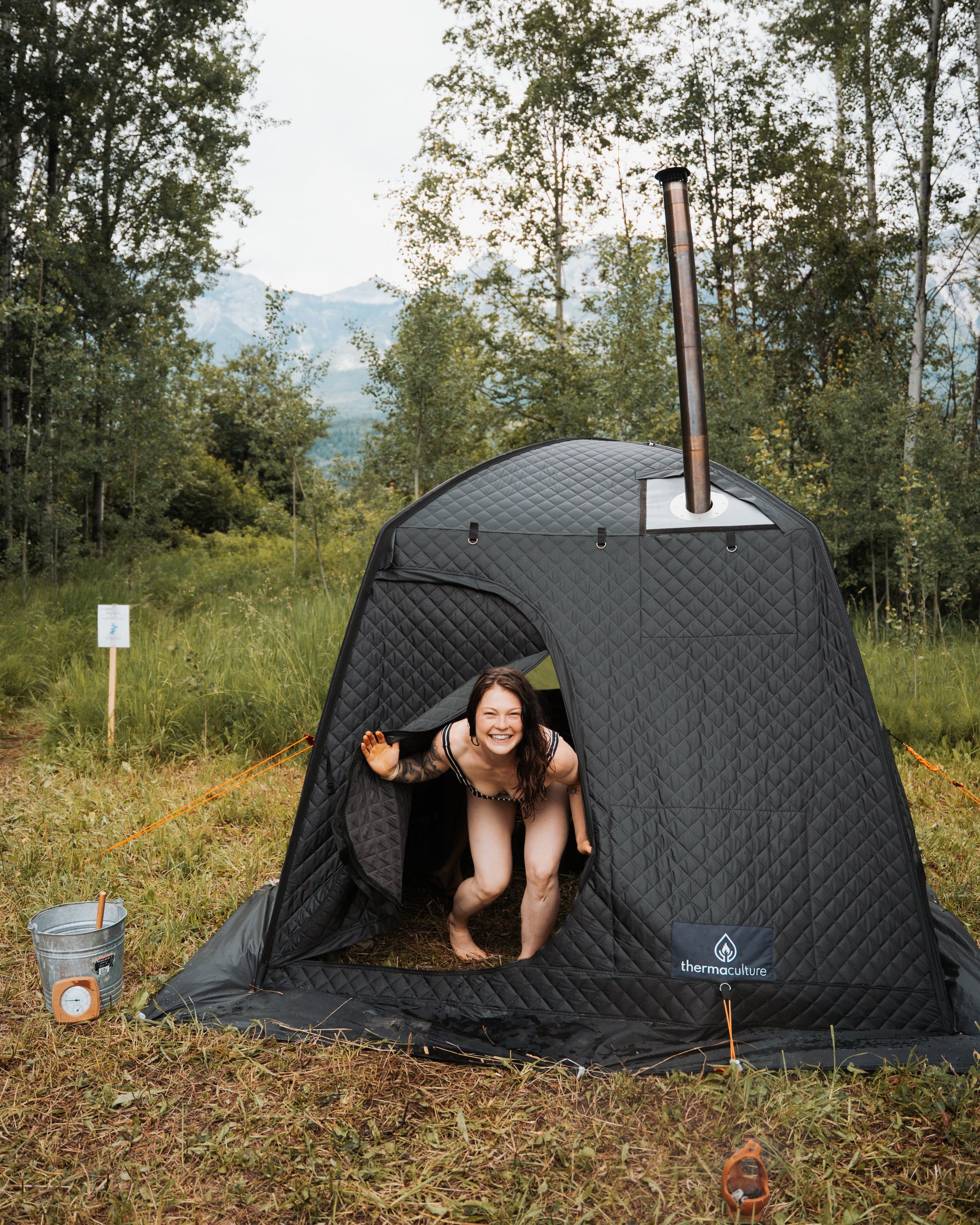 camping sauna Portable Outdoor Sauna Tent (V2) – Thermaculture